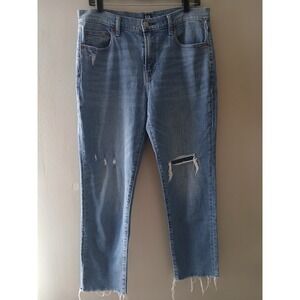 GAP Girlfriend Jeans Womens 8/29 Medium Wash Distressed‎ Raw Hem Denim Blue